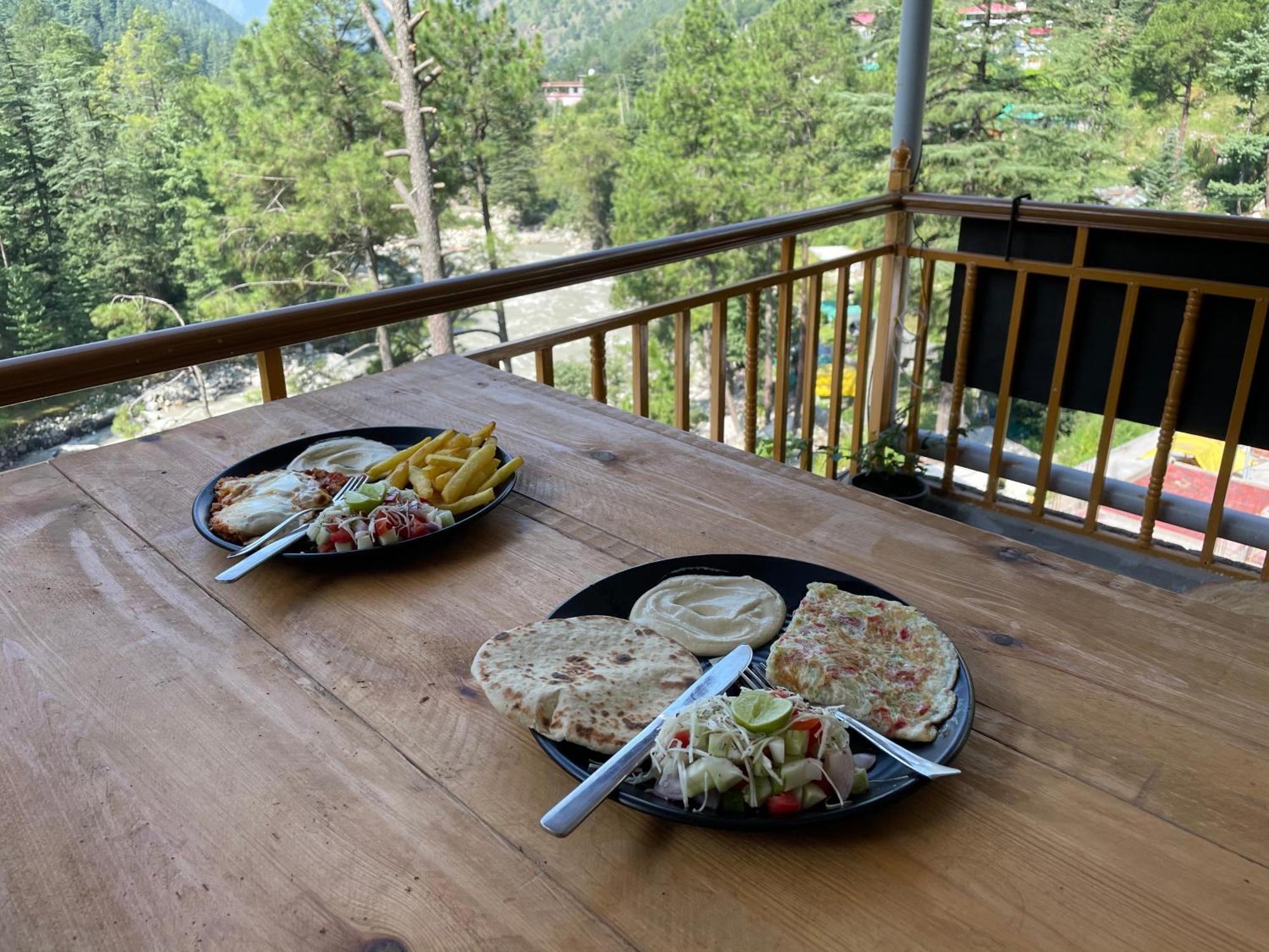Highland Spirit 2 Hotell Kasol Eksteriør bilde